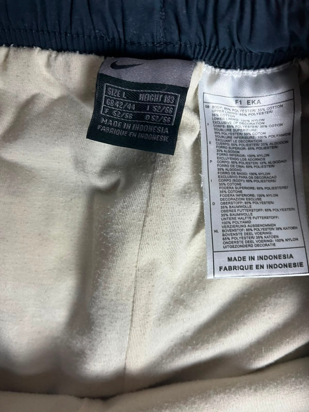 Vintage Nike 2000s  Baggy Trackpants Size L/XL